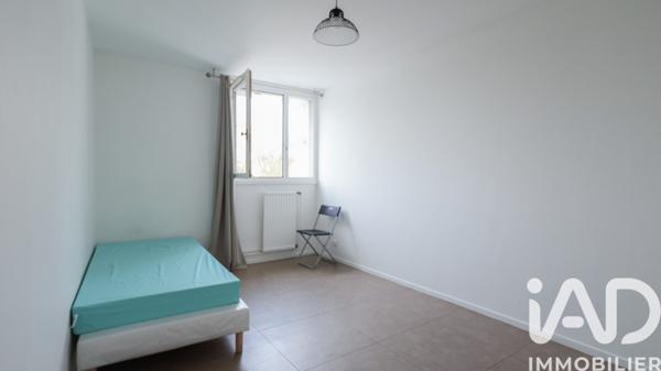 Location appartement 6 pièces 100 m² Champs-sur-Marne