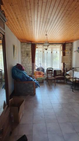 Vente maison de ville Angouleme (16000), 108.00m² avec 5 pièce(s) dont 2 chambre(s) sur 50.00m² de terrain. Agence Allard Brimeaud