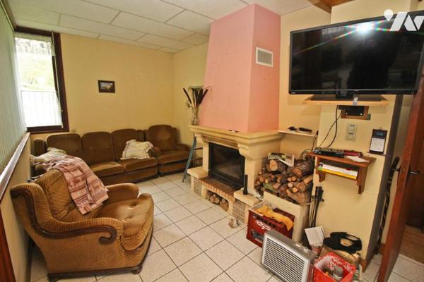 Maison de campagne et étang