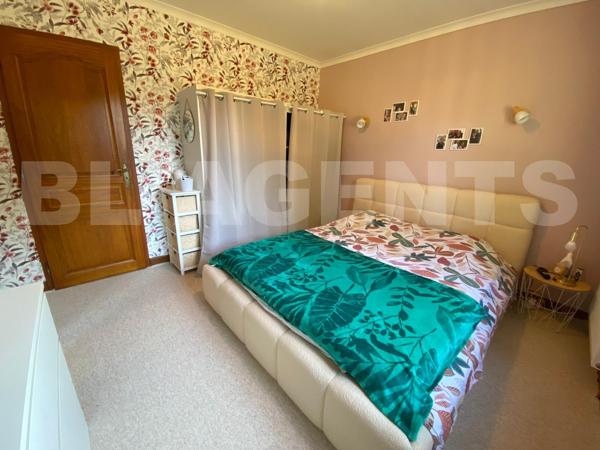 Très belle maison familiale de 160 m² sur terrain arboré de 3 400 m² 