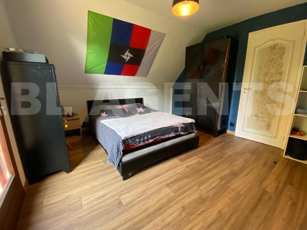 Très belle maison familiale de 160 m² sur terrain arboré de 3 400 m² 