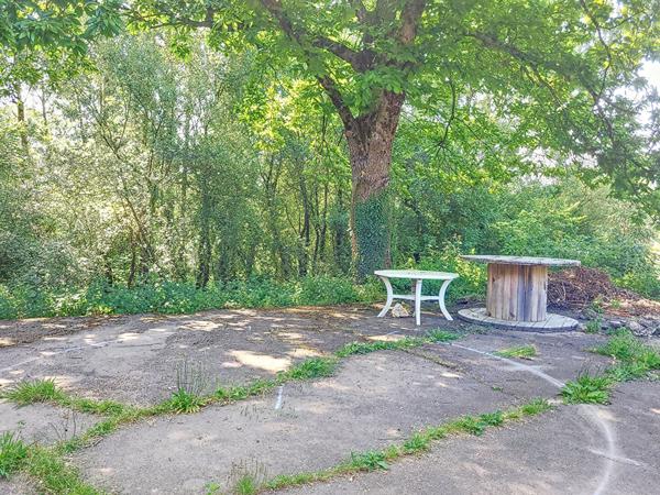 Achat maison près de LE ROC SAINT ANDRE - 5 pièce(s) - 403 m² - 140 110 €