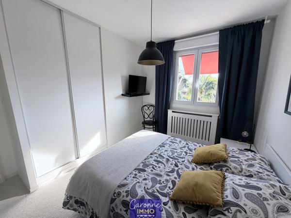 Maison 8 pièce(s) 6 chambre(s) 245 m²