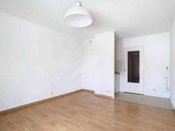 Nantes Tortière - Studio avec balcon et place de parking