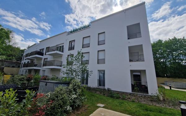Appartement à louer    2 pièces • 42,42 m2 Brie-Comte-Robert