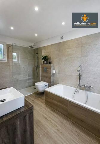 Vente                                                      Maison
                        
                     6 pièces                      188 m2                     à Porticcio