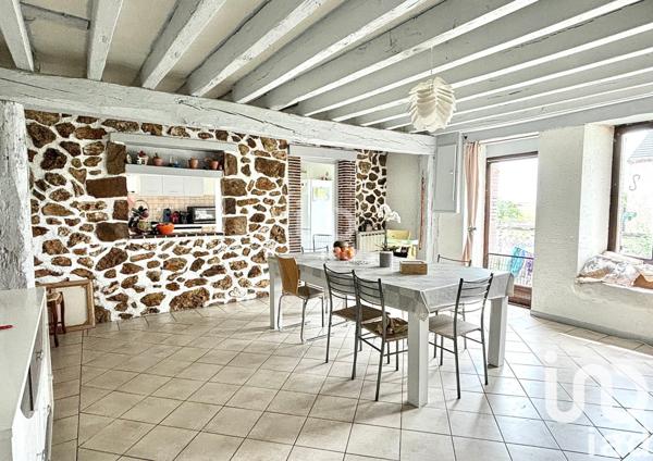 Maison rustique 7 pièces de 158 m² à Le Gault-Soigny (51210)