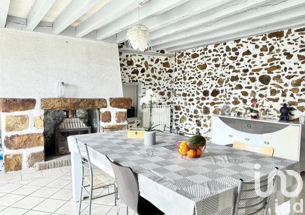 Maison rustique 7 pièces de 158 m² à Le Gault-Soigny (51210)