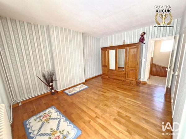 Maison à vendre 5 pièces 74 m² Orléans