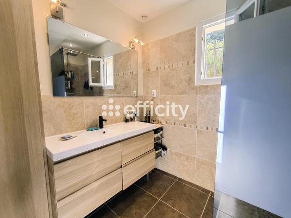 Maison 6 pièces - 176 m²