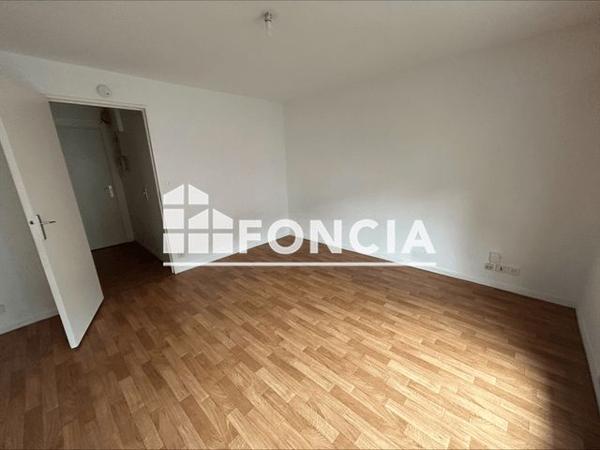 Location Studio 21.19 m² - 4 RUE D'ISLY _ (SQUARE HABITAT) Lille 59000