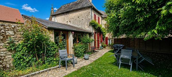 Maison + dépandances