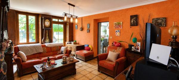 Maison + dépandances