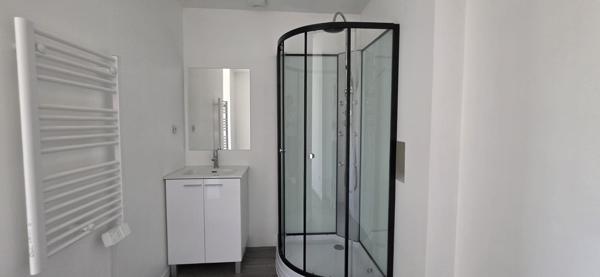 Maison neuve T4 avec cuisine exceptionnelle, clim