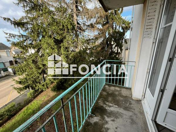 Location Appartement 4 pièces 74.32 m² - 11 ALLEE DES ARDENNES Tours 37000