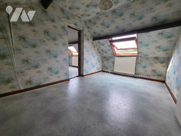 Maison individuelle d’environ 111m² habitables bâtie sur une parcelle de 142m².