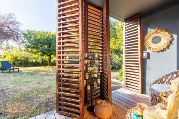 Mérignac Bourranville – Maison contemporaine de 170 m², jardin 650 m² et suite parentale de 40 m²