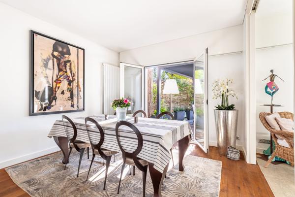 Mérignac Bourranville – Maison contemporaine de 170 m², jardin 650 m² et suite parentale de 40 m²