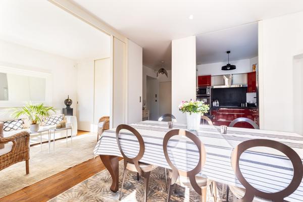 Mérignac Bourranville – Maison contemporaine de 170 m², jardin 650 m² et suite parentale de 40 m²