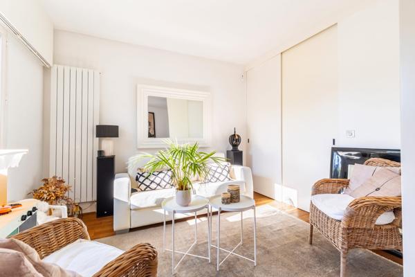 Mérignac Bourranville – Maison contemporaine de 170 m², jardin 650 m² et suite parentale de 40 m²