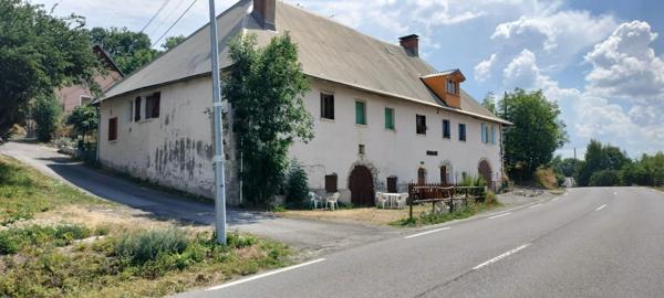 Appartement de 47m² situé au 1er étage sans ascenseur