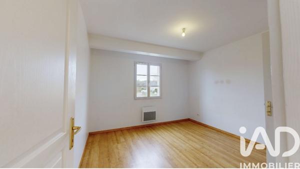 Maison à vendre 7 pièces 138 m² Saint-Cyr-sur-Loire