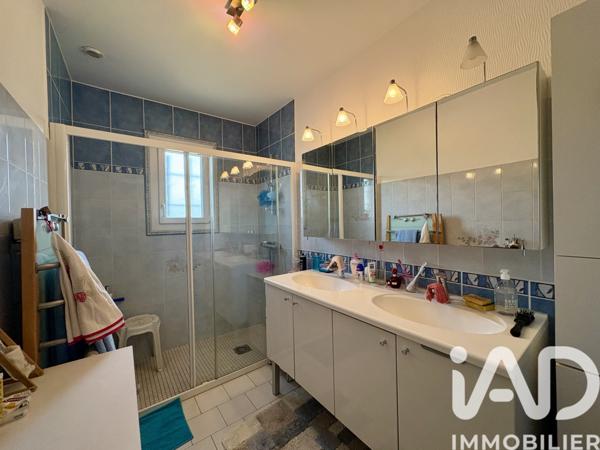 Maison à vendre 5 pièces 104 m² Saint-Antoine-de-Breuilh
