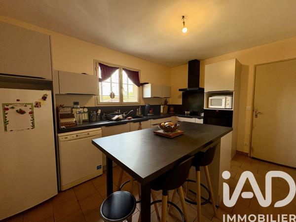 Maison à vendre 5 pièces 104 m² Saint-Antoine-de-Breuilh