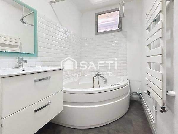 A VISITER SUR LE PONTET (84)  - APPARTEMENT DE 66 M² ENV. 2 CHAMBRES