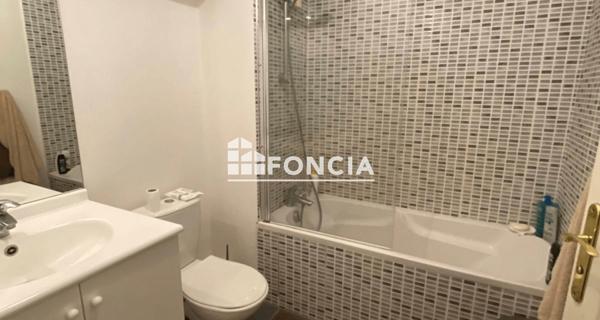 Location Studio 33.6 m² - Melun 77000