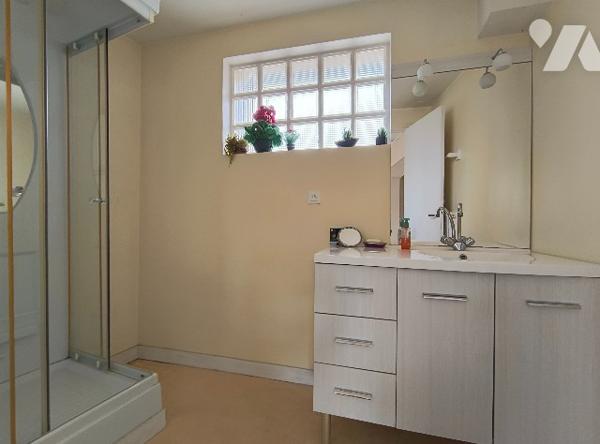 Maison avec cachet ancien proche LA FERTE-MILON