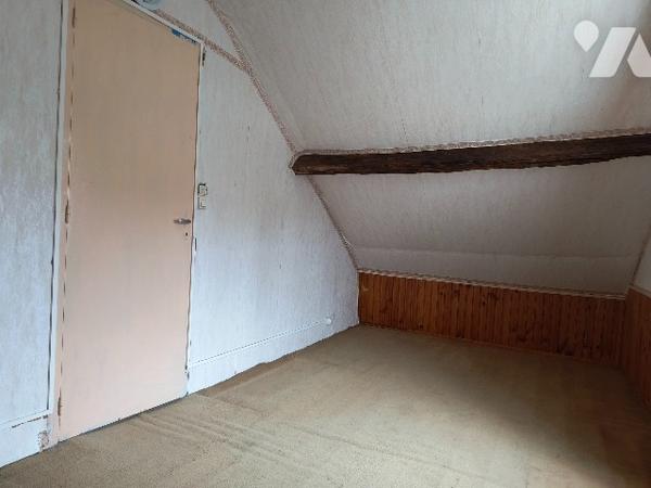 Maison avec cachet ancien proche LA FERTE-MILON