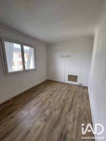 Appartement à vendre 3 pièces 62,3 m² Saint-Fargeau-Ponthierry