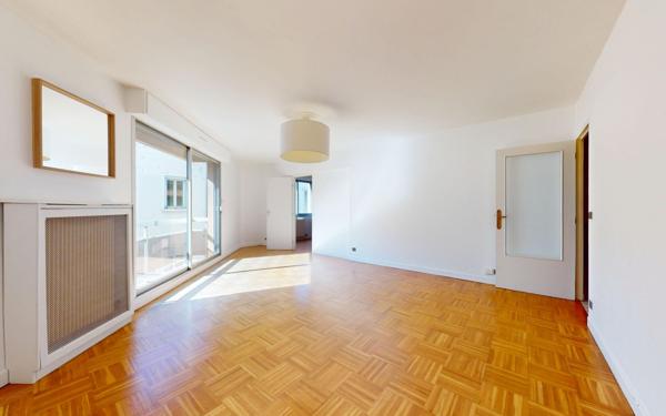 Appartement à vendre    2 pièces • 62,57 m2 Lyon 1