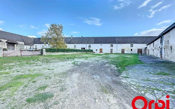 Maison à vendre    4 pièces • 224 m2 Bourges