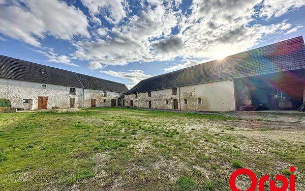 Maison à vendre    4 pièces • 224 m2 Bourges