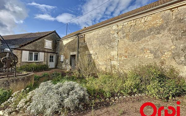 Maison à vendre    4 pièces • 224 m2 Bourges