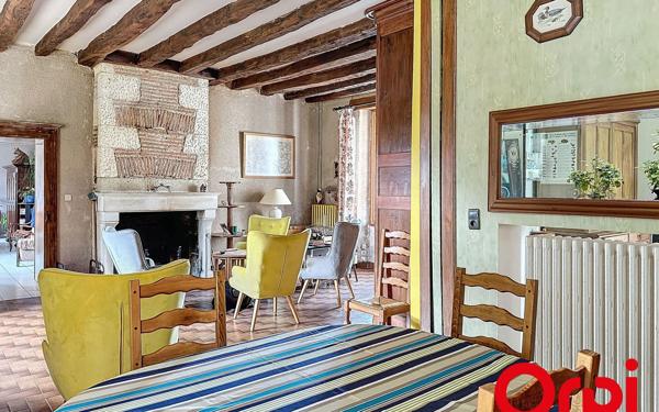 Maison à vendre    4 pièces • 224 m2 Bourges