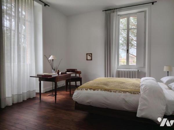 MAISON BOURGEOISE DANS LE CENTRE