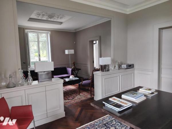 MAISON BOURGEOISE DANS LE CENTRE
