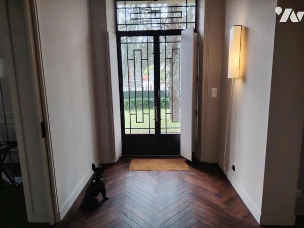 MAISON BOURGEOISE DANS LE CENTRE