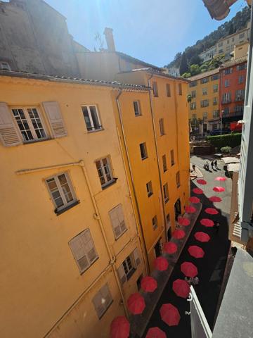 Charmant studio meublé 23.22 m2