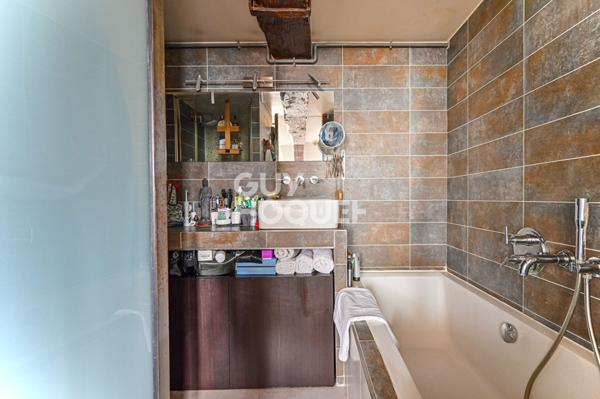 Appartement de Charme Paris 2ème - Dernier étage.