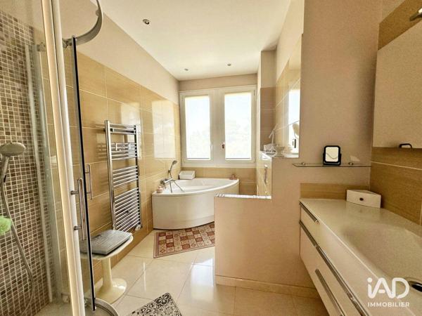 Appartement à vendre 3 pièces 124 m² Saint-Raphaël