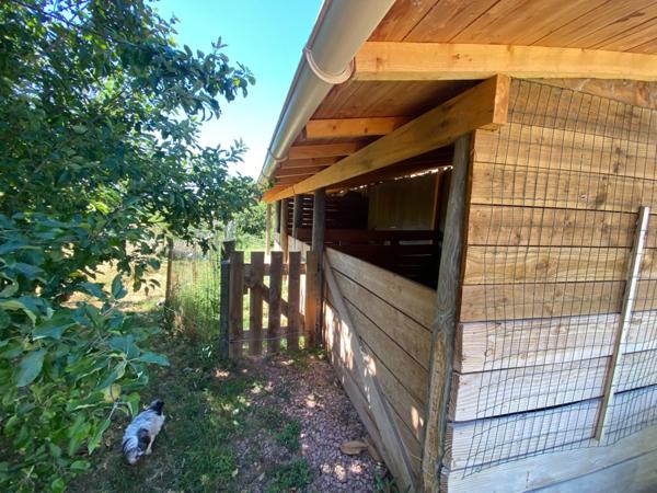 À VENDRE – Exclusivité Sud Bourgogne, Brionnais, Propriété du XIXème, 7 hectares libres, 2 étangs