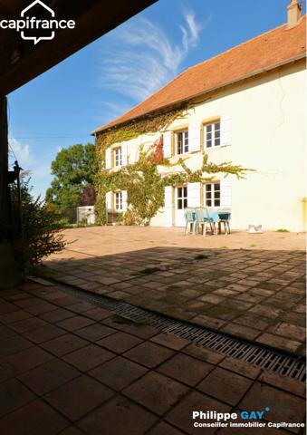 À VENDRE – Exclusivité Sud Bourgogne, Brionnais, Propriété du XIXème, 7 hectares libres, 2 étangs