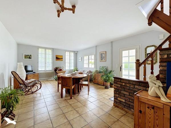 Maison 399 000 € Vauréal 6 p 130 m² DPE D