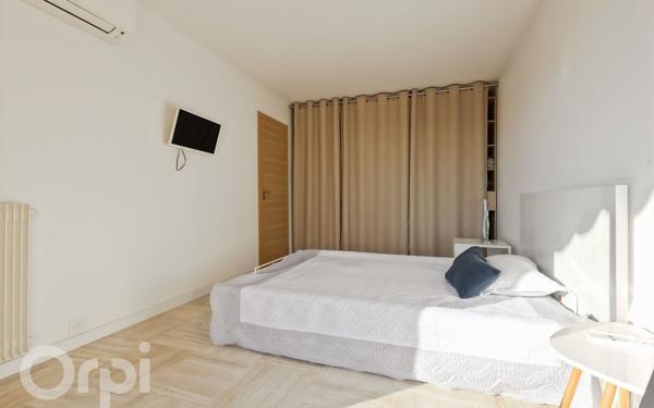 Appartement à vendre    3 pièces • 70 m2 Le Cannet