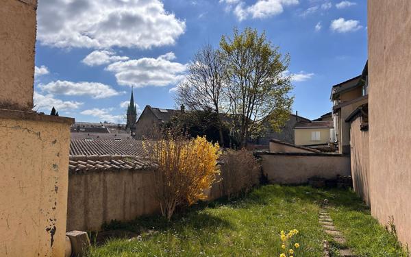 Maison à vendre    4 pièces • 148,69 m2 Fontaines-sur-Saône