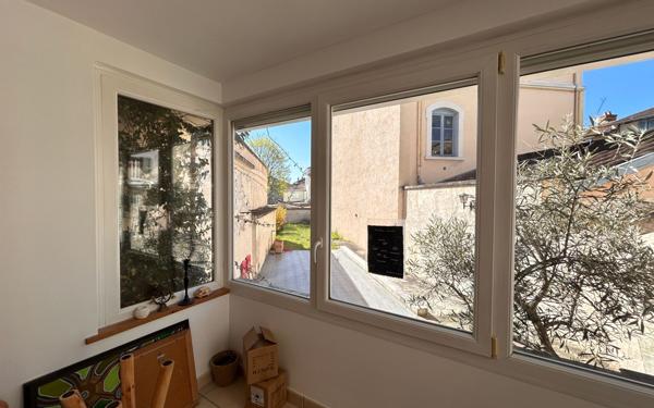 Maison à vendre    4 pièces • 148,69 m2 Fontaines-sur-Saône